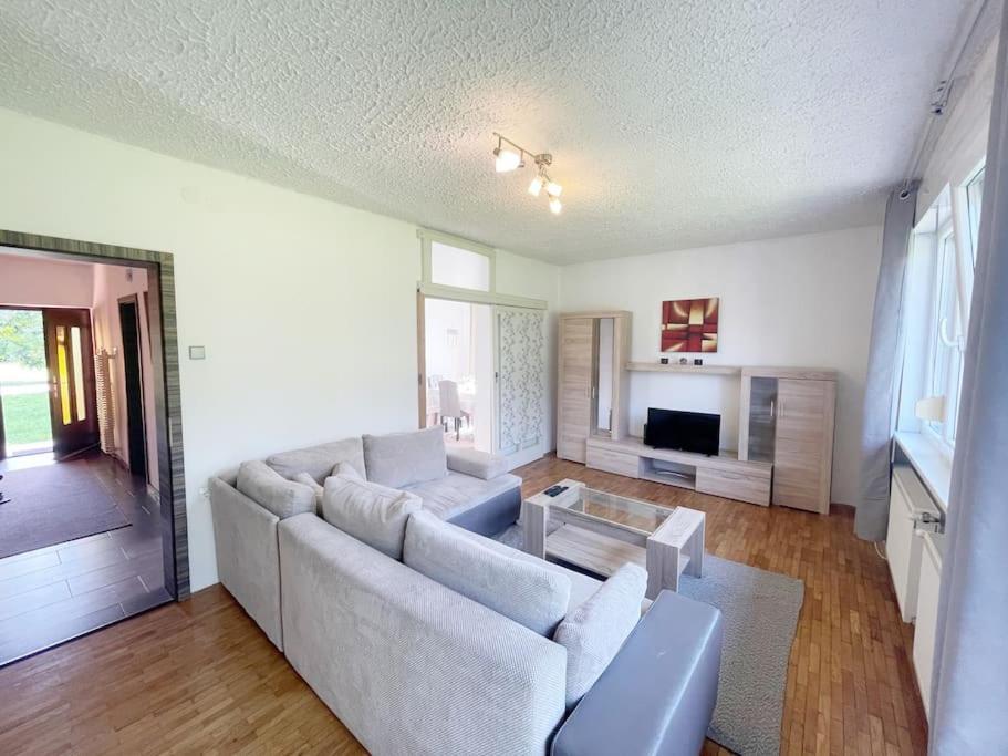 Šempeter v Savinjski Dolini Guest House Sempeter מראה חיצוני תמונה